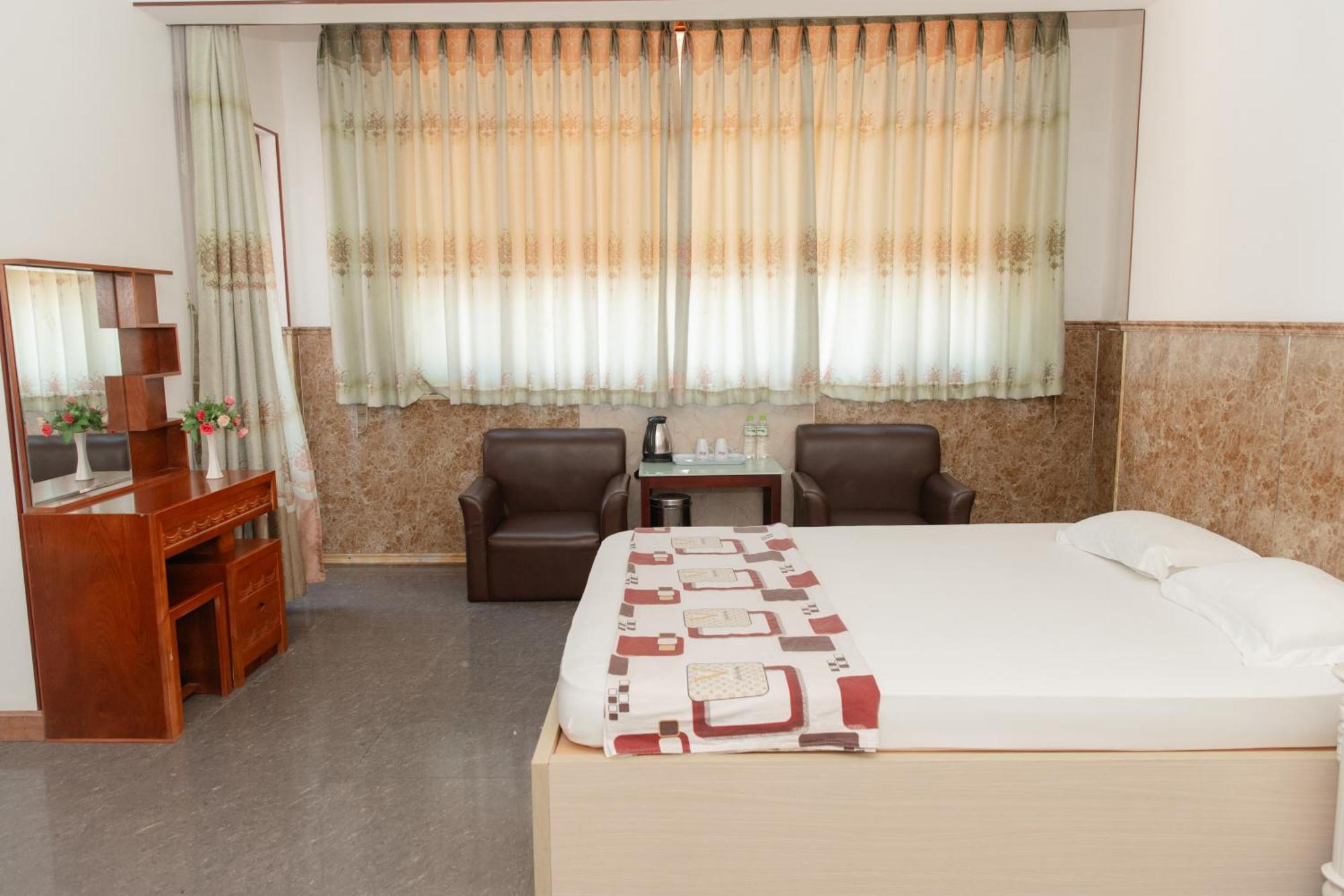 Khach San Son Thinh Hotel Вунгтау Екстер'єр фото