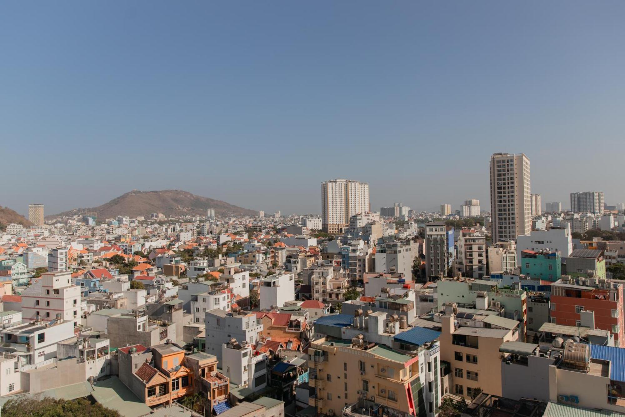 Khach San Son Thinh Hotel Вунгтау Екстер'єр фото
